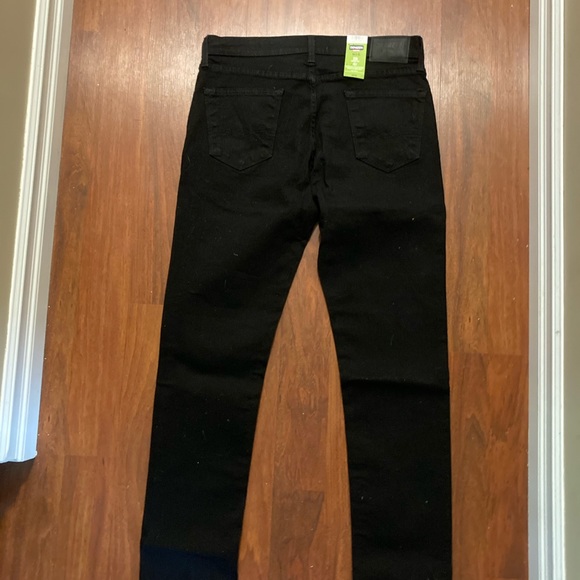 NWT Levi’s men’s black skinny fit jean 34 x 32 - Picture 3 of 3